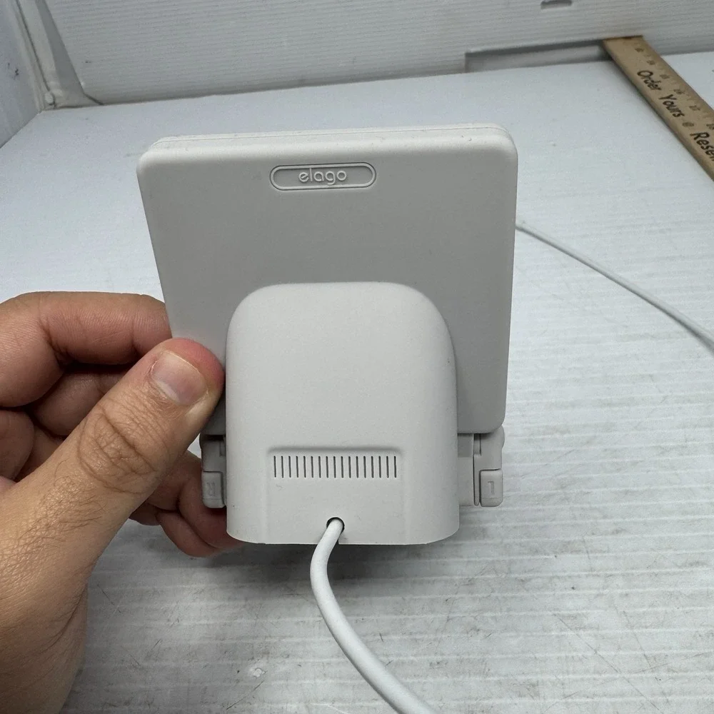 Elago Magsafe Stand W5 Retro‎ 90s Handheld Aesthetic Charger Tested